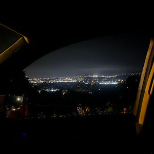 Meet your Posher, Chapman